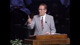 Adrian Rogers: It Takes God to Make a Home [#1850]
