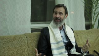 Rabbi-K.A.-Schneider-in-Kiev-Ukraine-attachment