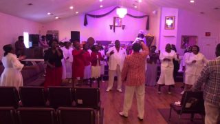 We-Serve-J.J-Hairston-Youthful-Praise-TDC-Combined-Choir-attachment